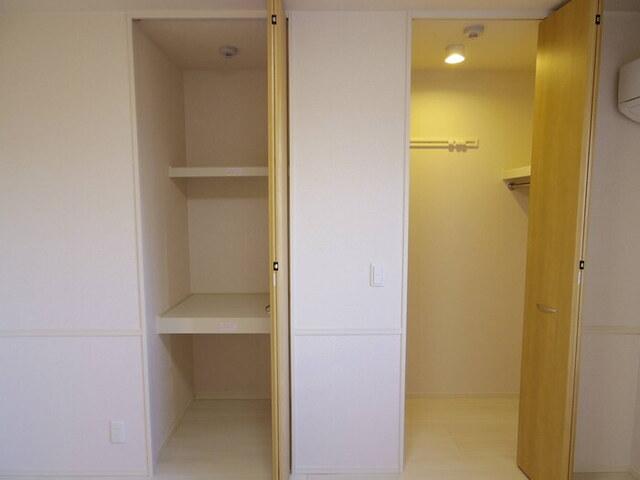 ヴィルヌーブみどりの（301） 部屋画像