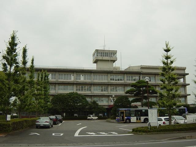 つくば市役所谷田部庁舎：530m