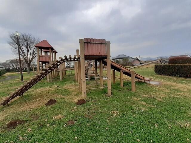 中根ふれあい公園：350m