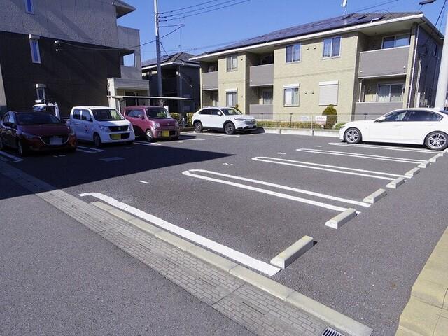 ゼピュロスみどりの　C棟（301） 駐車場