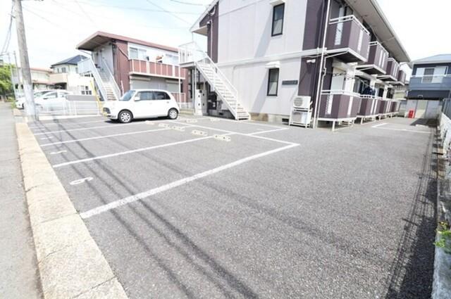 セジュール吉備（202） 駐車場