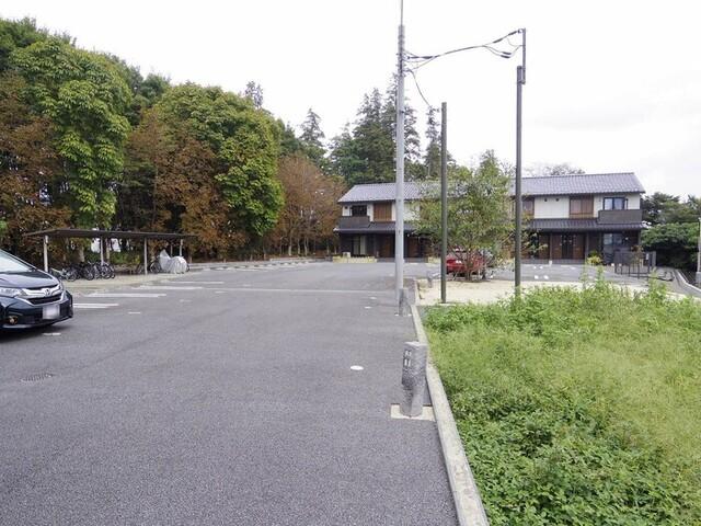 清流の杜　桜（103） 駐車場