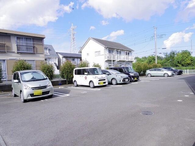 カーサ フェリーチェ　AB（A301） 駐車場