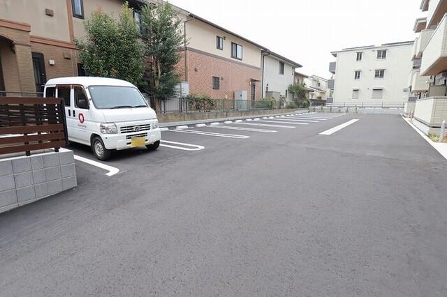 Delight（201） 駐車場