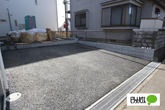 並列２台分のスペース