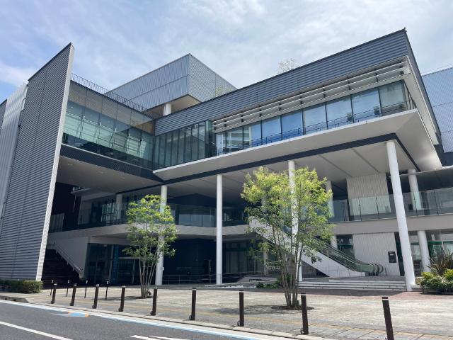 土浦市立図書館