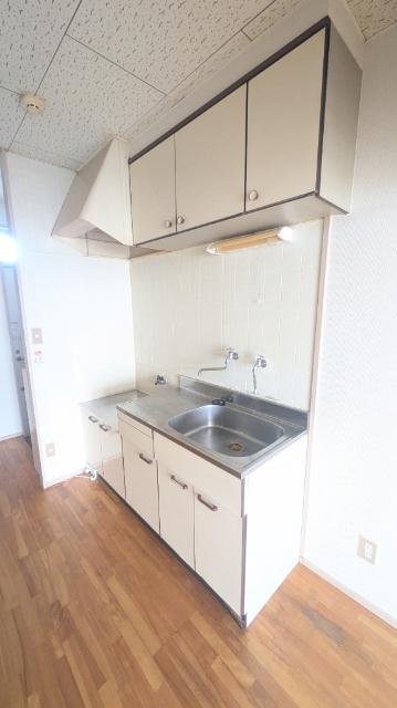 北上市上野町アパート キッチン