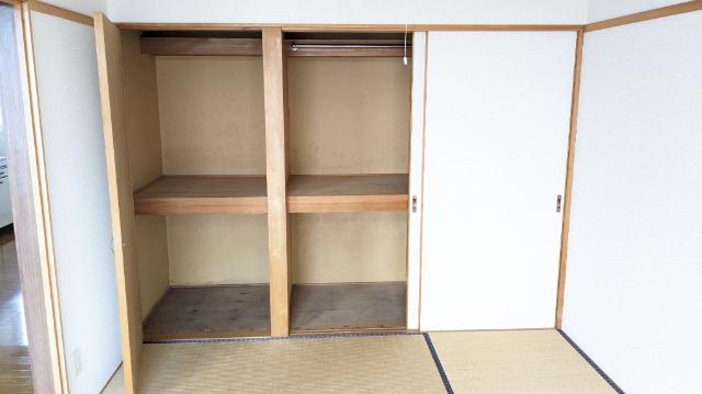 ハイツウィステリア1号棟（101） 収納