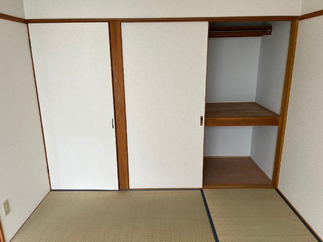 ドリームハイツ６号棟（102） 収納