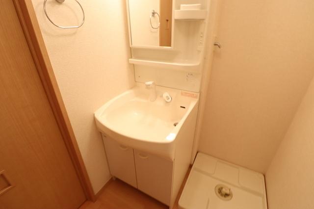 グランドゥール（B202） 部屋画像