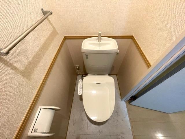 リビングタウン鍵山　Ｃ（102） 部屋画像