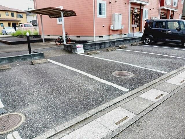 サウスウィンド　Ｋ（202） 駐車場
