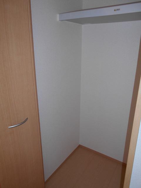 童夢（102） 収納