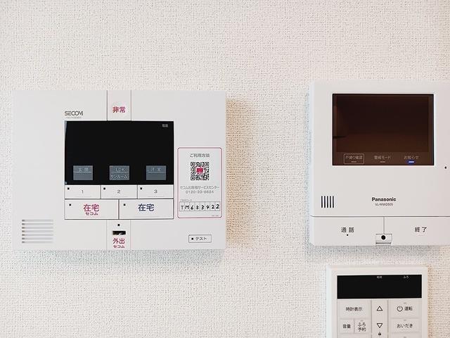 シュティル（301） 駐車場