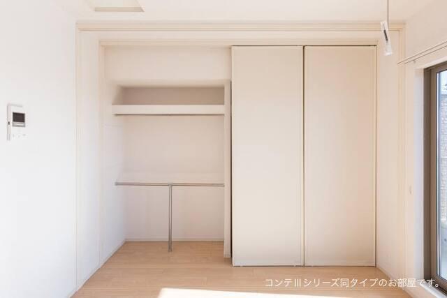 ピヴォワンヌ（303） 収納