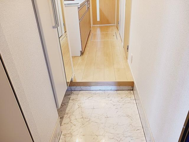 コンフォート丸友（103） 玄関