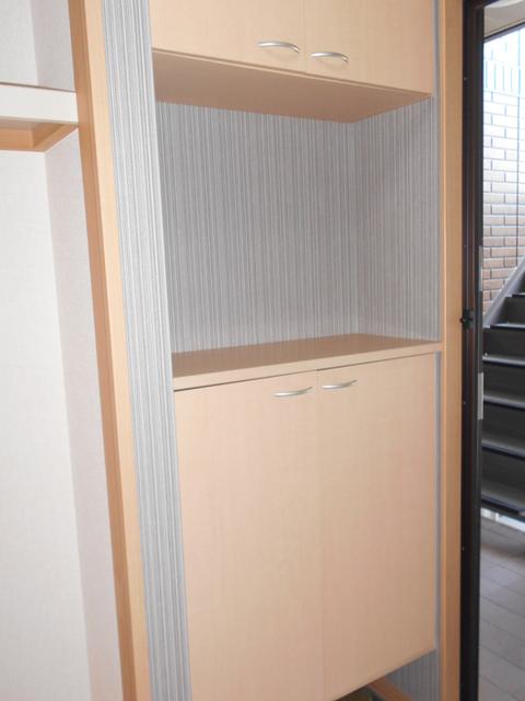 ルミエール（101） 玄関