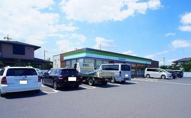 ファミリーマート 日高高萩店：450m