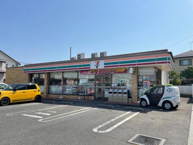 セブンイレブン：650m