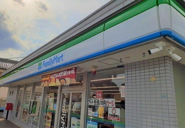 ファミリーマート 瑞穂駒形店：1000m