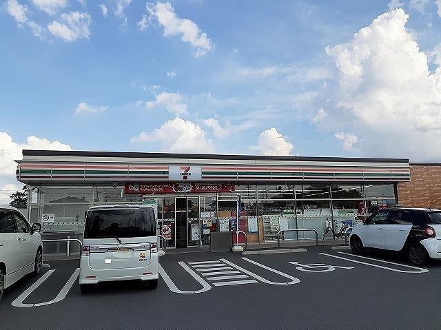 セブン-イレブン 狭山柏原東店：600m