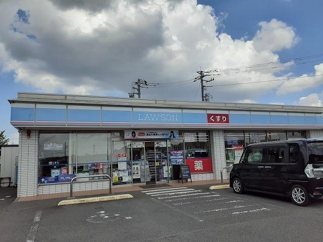 ローソン 狭山下奥富店：1900m