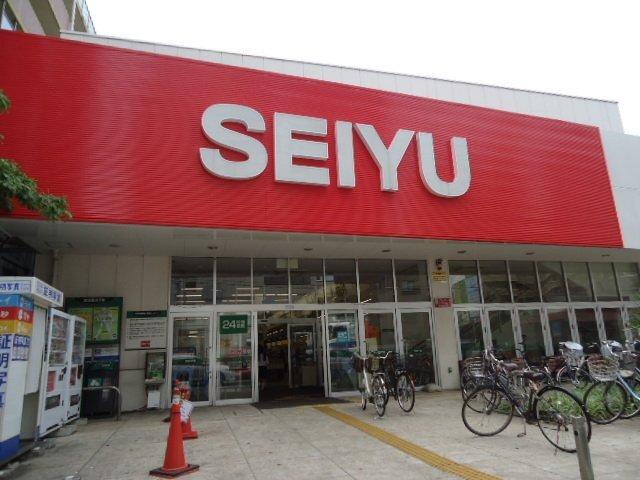西友西所沢店：1371m