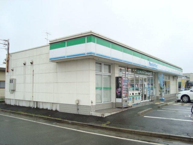 ファミリーマート所沢小手指南店：1400m