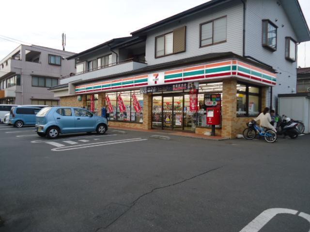 セブンイレブン所沢岩崎店：614m
