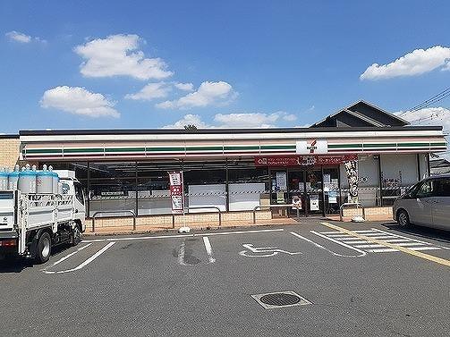 セブン-イレブン 飯能川寺店：1000m