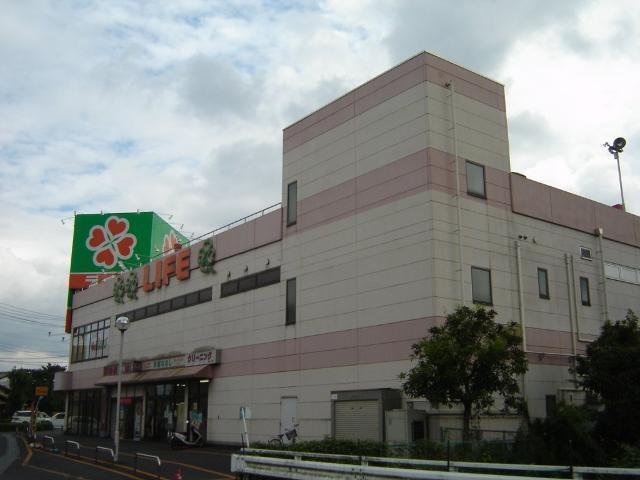 ライフ毛呂山店：1097m