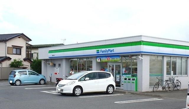 ファミリーマート 飯能青木店：240m
