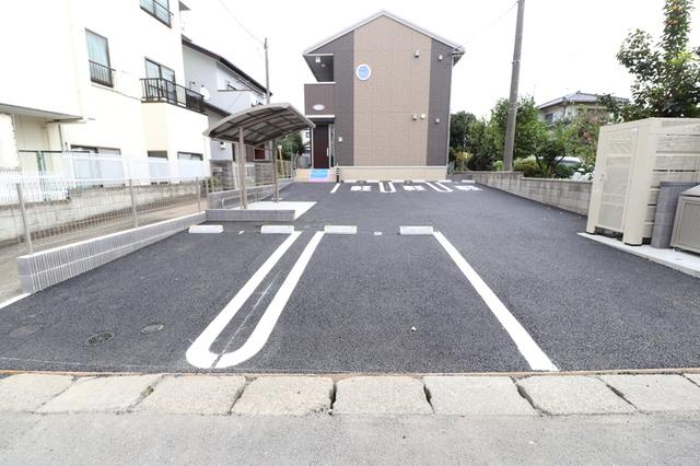 ソレイユ町屋（101） 駐車場