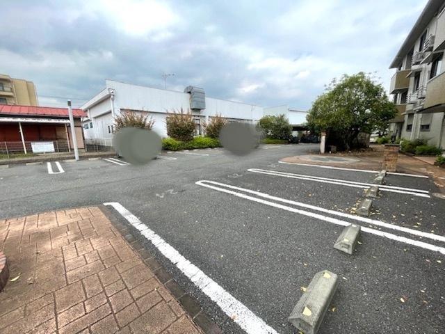 ストーク広瀬（202） 駐車場