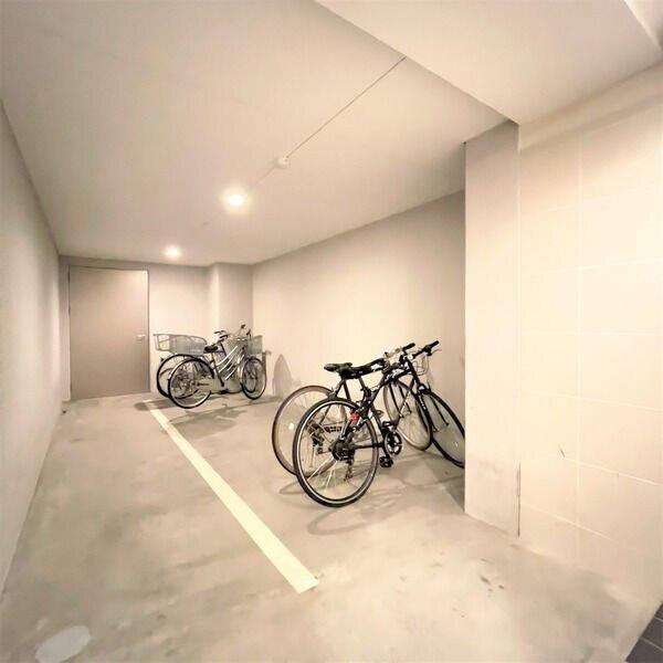 プランドール名駅（605） 駐車場