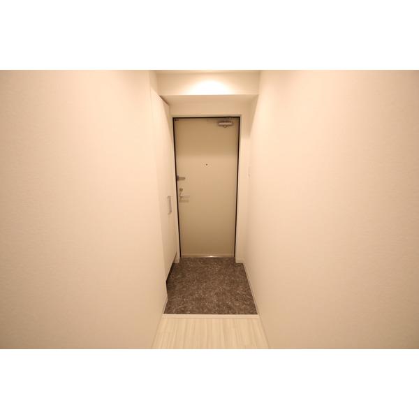 ラディア近代美術館前（602） 玄関