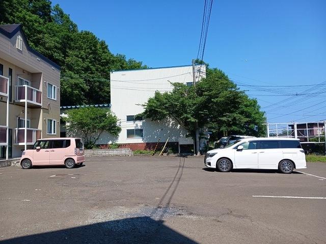 リーフガーデン藻岩Ⅱ（201） 駐車場