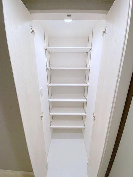 フィオラノセレッソ 収納