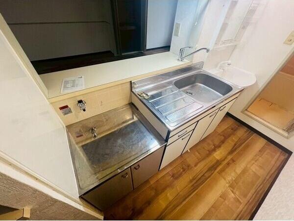 ハーベストⅥ キッチン