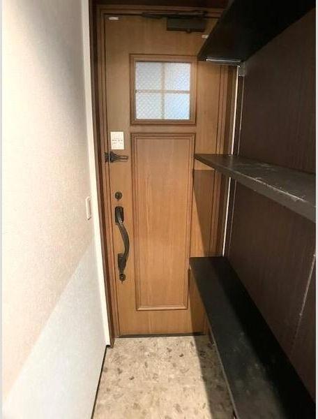 MODERN　DECO 玄関