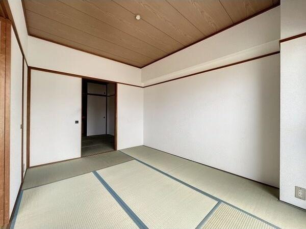 ブリストル 室内