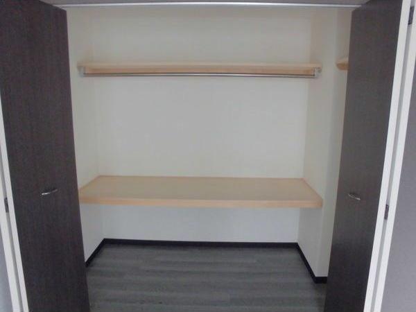 ソールタワー大通 収納