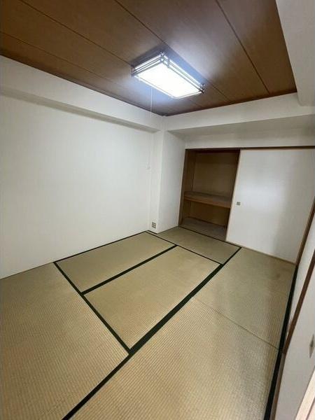 パシフィック南3条 収納