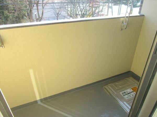 札幌市中央区南二十八条西マンション バルコニー