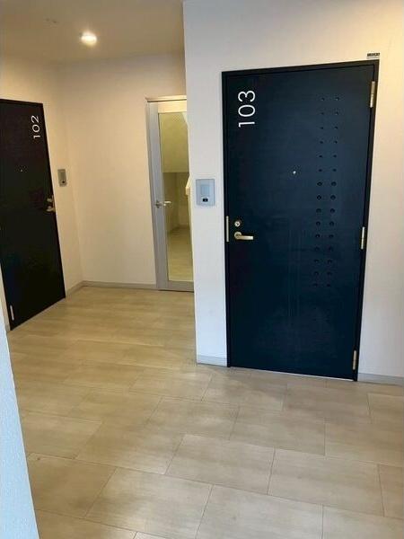 ＢＬＡＮＣ　ＣＡＳＳＥ　Ｎ１１(ブランカッセＮ１１)（102） 玄関