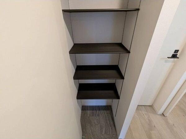 フェーラシュヴァル元町 その他
