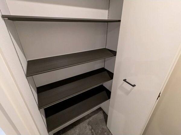 フェーラシュヴァル元町 その他
