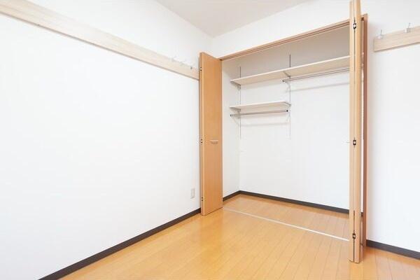 アミカル元町 収納