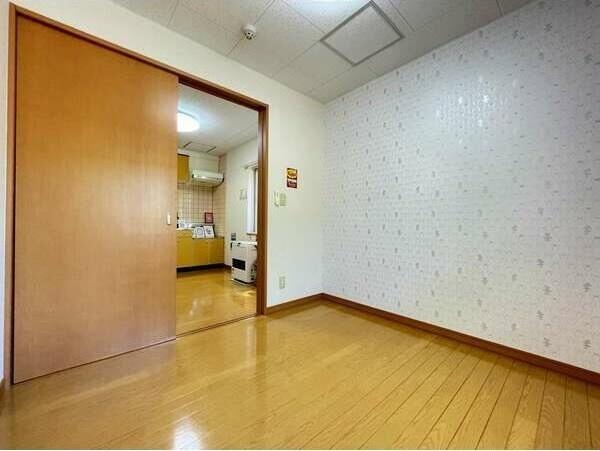 札幌市豊平区豊平八条アパート その他
