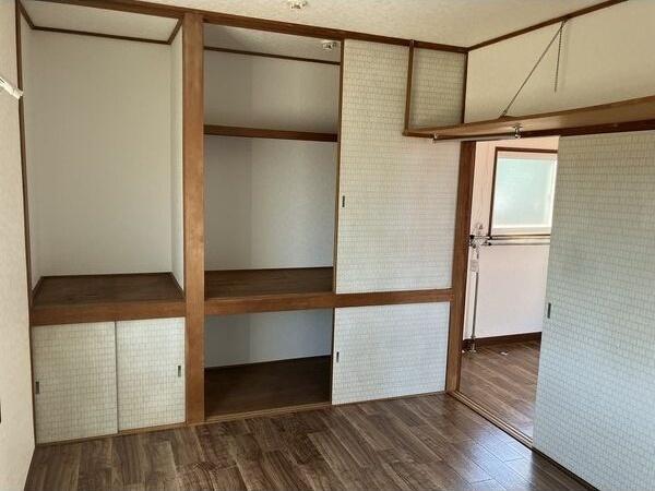 中山北都ハイツB 収納